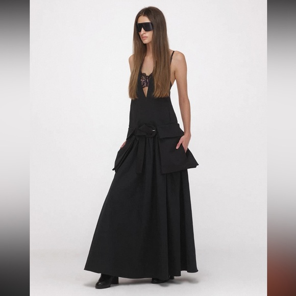 Halter Strap Stereo Pocket Splicing Umbrella Hem Dress